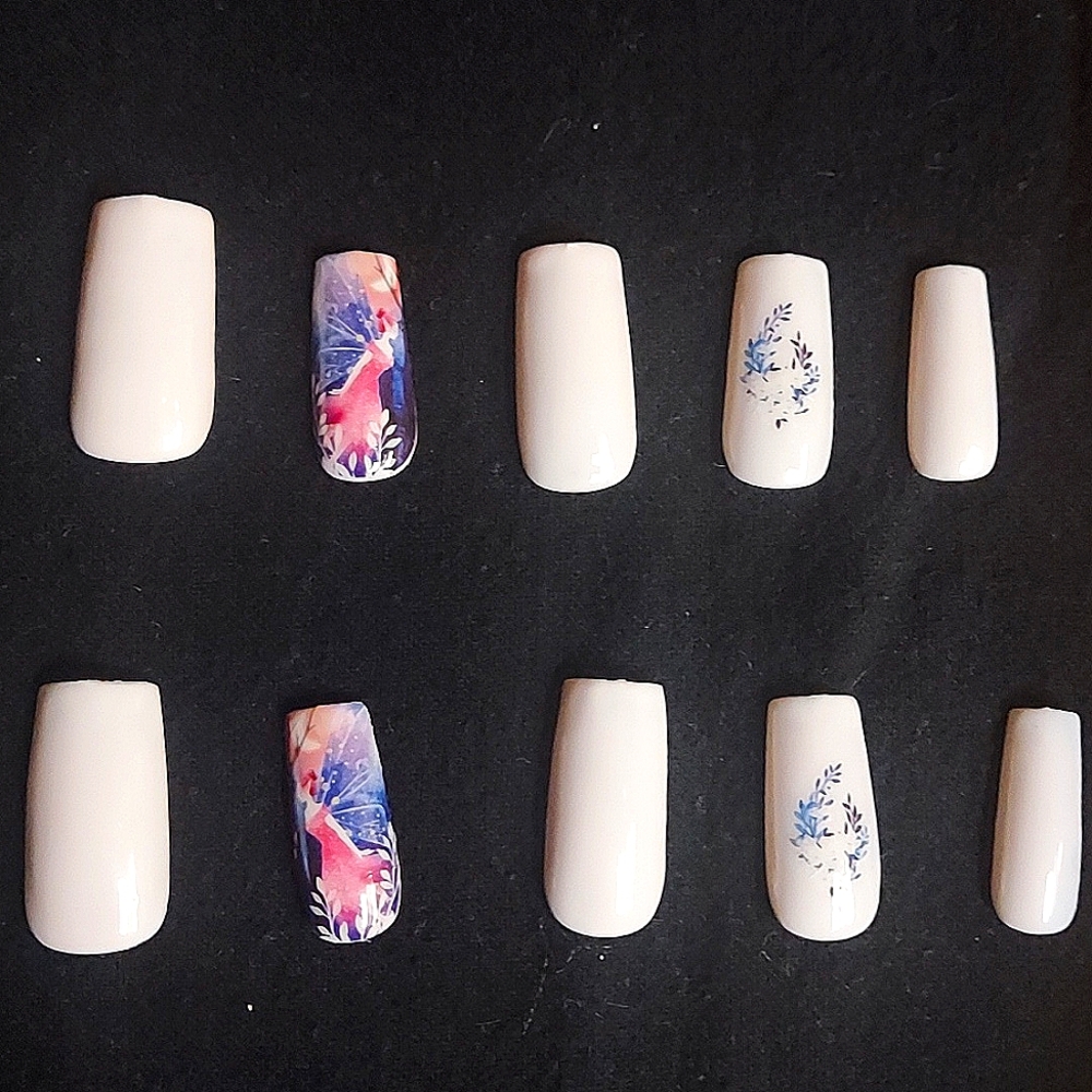 Press on nails
